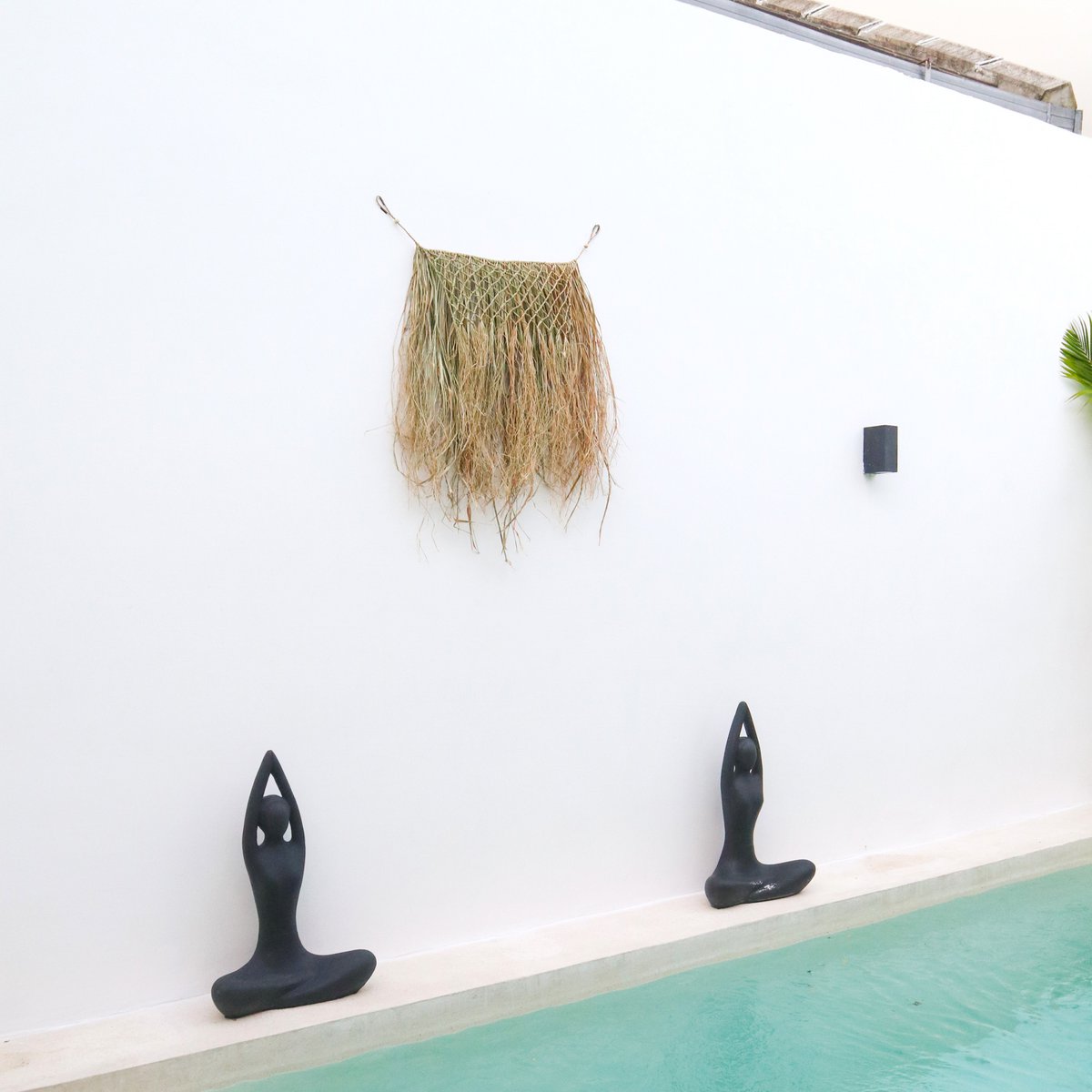 Tropische wanddecoratie 65 cm Handgeweven van Raffia HATI