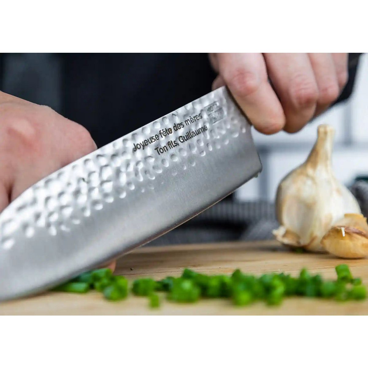 Mes - Santoku met bamboe Saya en bamboedoos - lemmet 180 mm