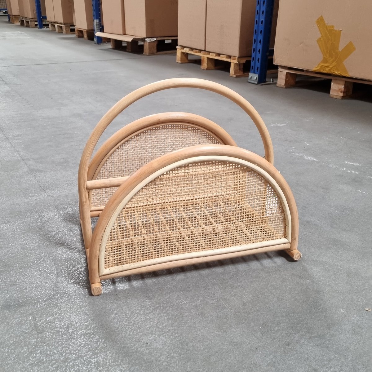 Krantenmand van rotan Tijdschriftenhouder Tijdschriftenmand ALOR