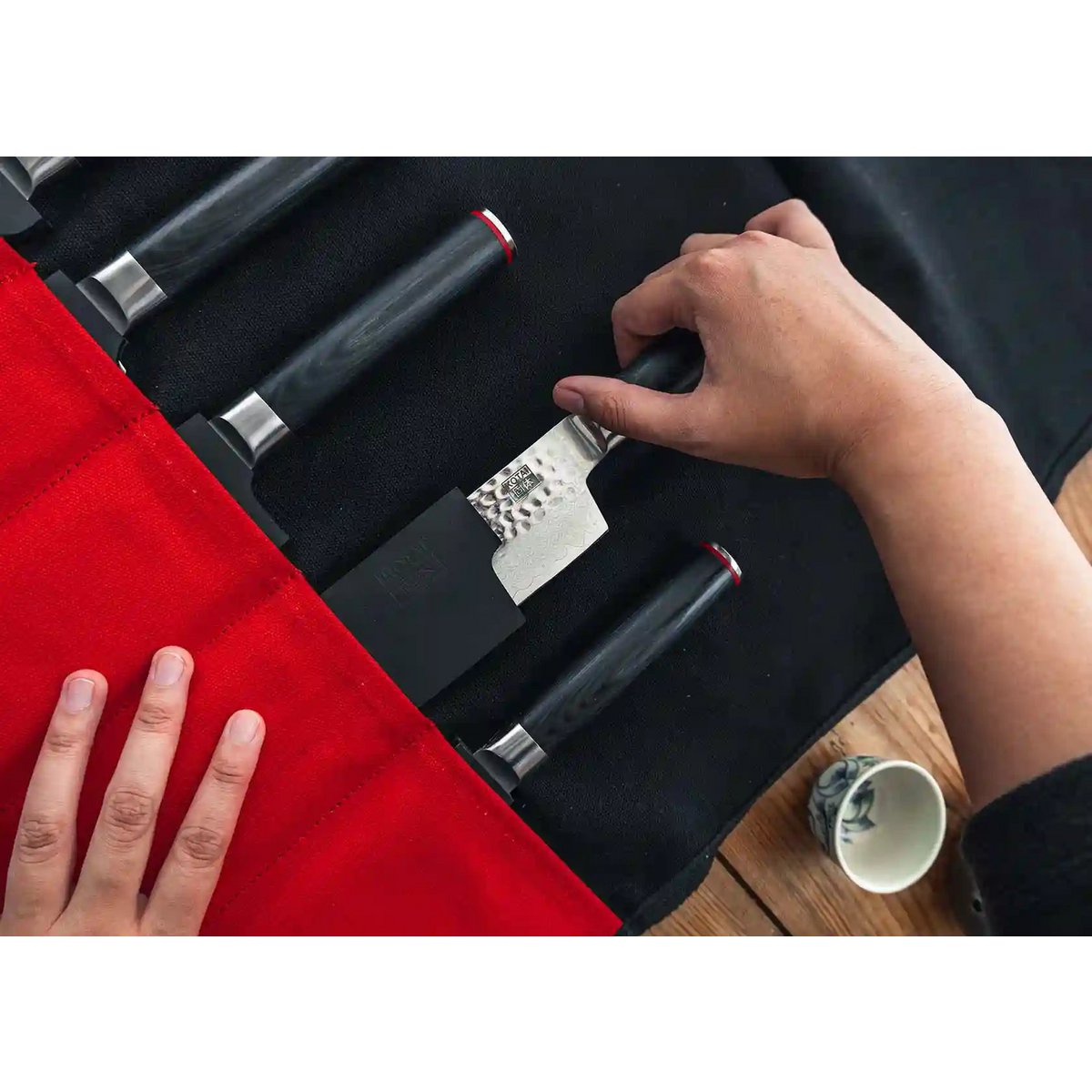 Keukenaccessoires - KOTAI messenroltas - 100% katoen (7 sleuven voor 6 messen en een aanzetstaal)