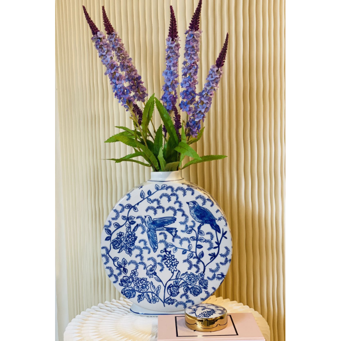 Kleine bloemenvaas van blauw en wit porselein (voor Kitchee Home)