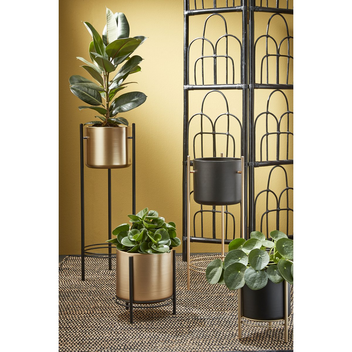 Sverre Bloempot op Standaard - H66 x Ø27 cm - Zwart, Goud