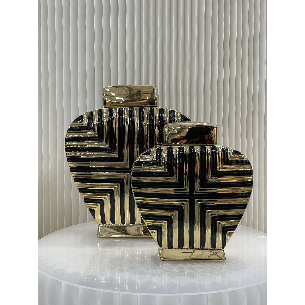 Vaas goud met zwart (L) | Decoratie