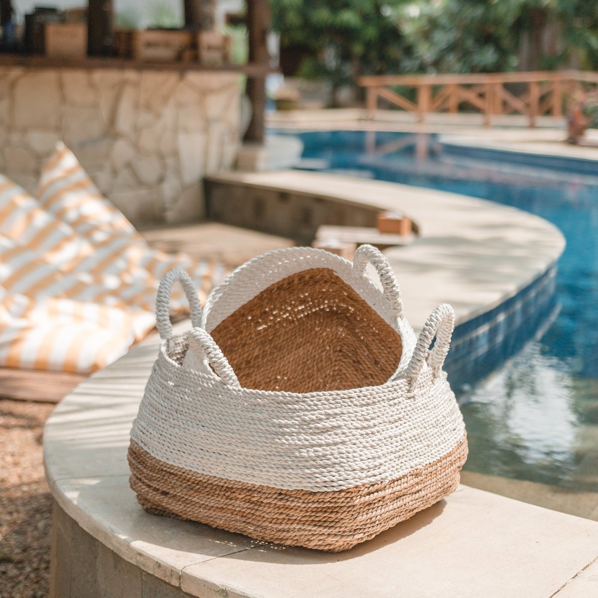 Opbergmand | Wasmand | Plantenmand MAJALENGKA (wit en naturel) gemaakt van bananenvezel (2 maten)