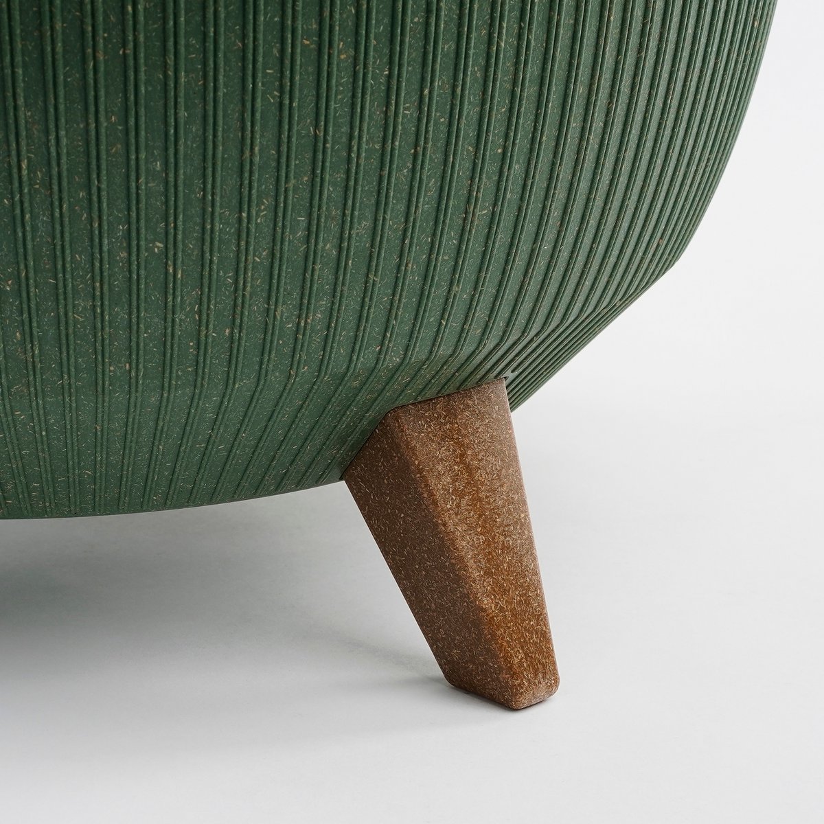 Doppio Bloempot op Poten - H22 x Ø47 cm - Polypropyleen - FSC Mix - Groen