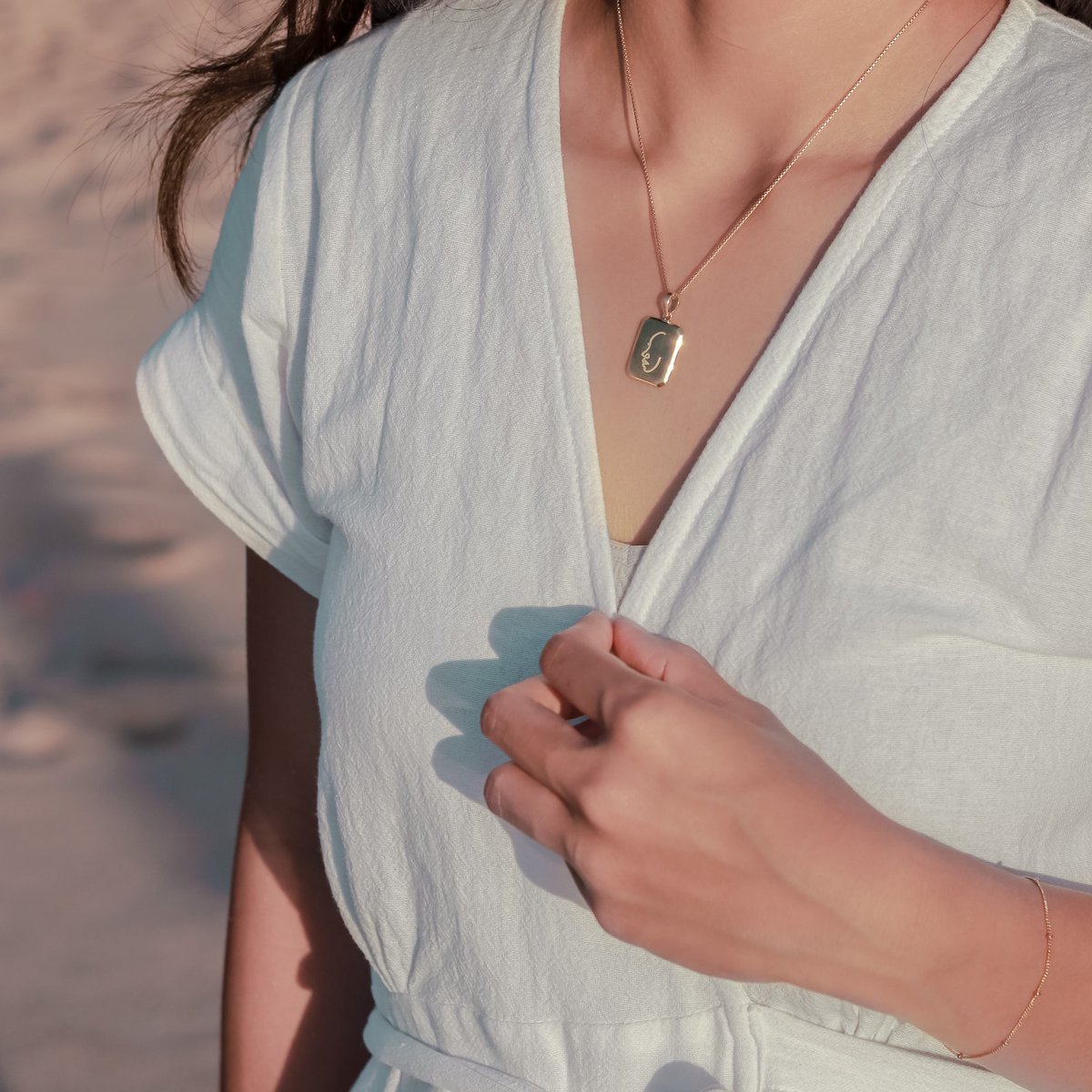 Sierlijke halsketting 18k verguld - 40 cm gouden ketting 925 Zilver Goud Vermeil - hanger met gegraveerd gezicht - LOVINA goud