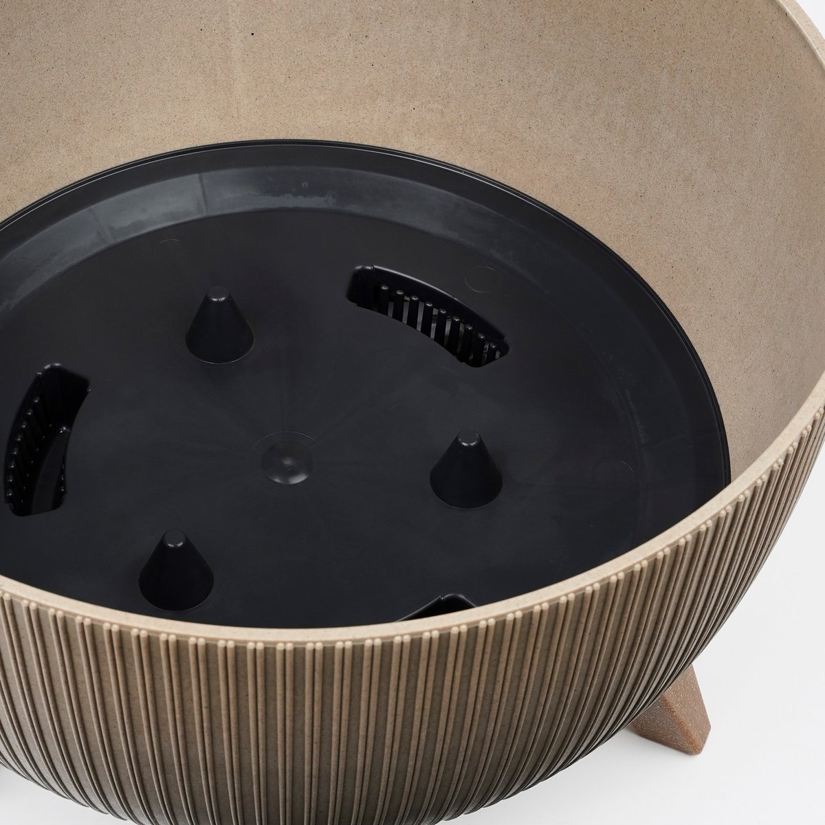 Doppio Bloempot op Poten - H18,5 x Ø33 cm - Polypropyleen - FSC Mix - Taupe