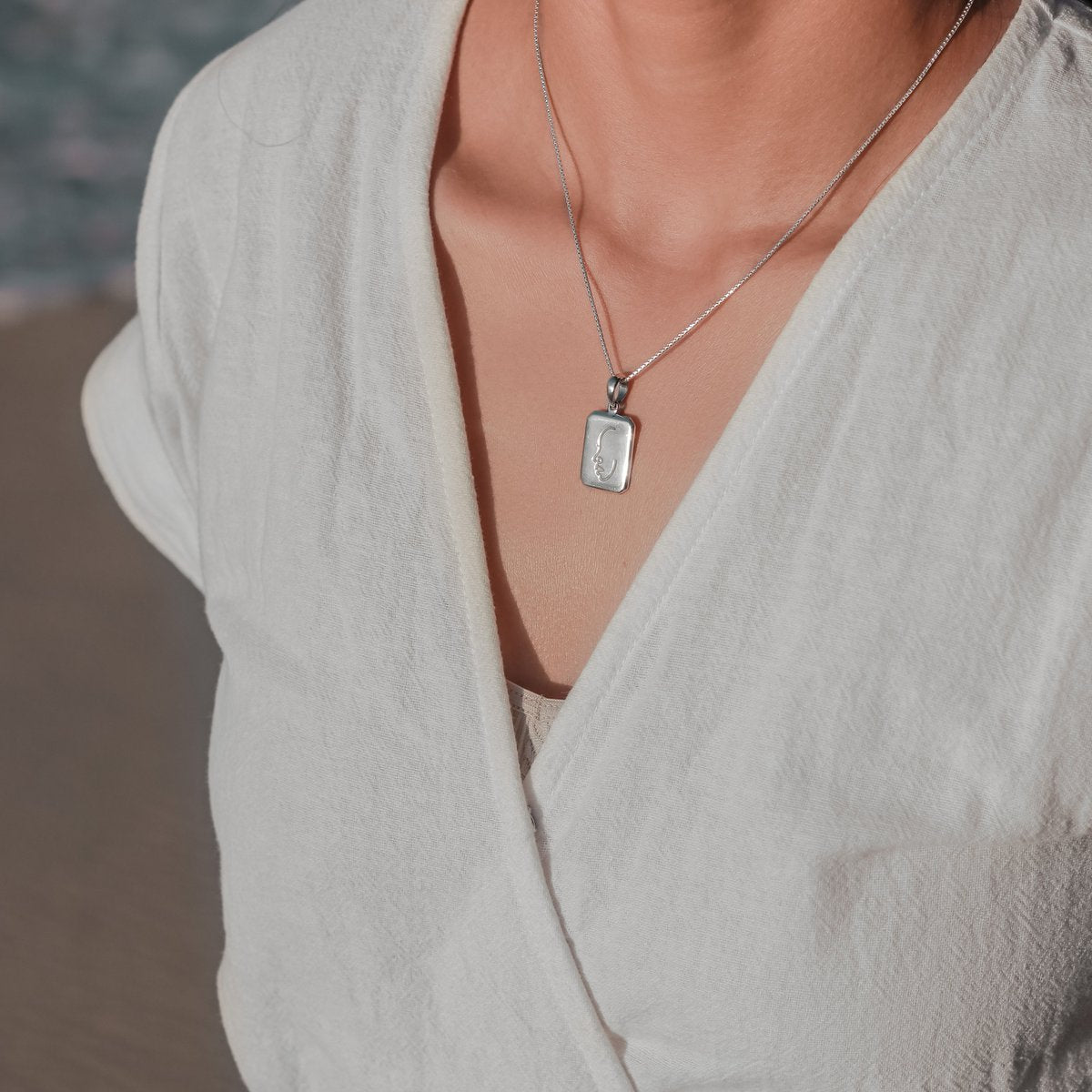 Sierlijke ketting met hanger - 40 cm zilveren ketting gemaakt van 925 zilver - abstract gezicht gegraveerd - LOVINA zilver