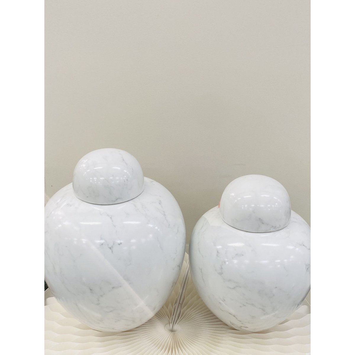 Een gemberpot van Amerikaans porselein, halverwege de 20e eeuw, Wit Klein H*25W*25