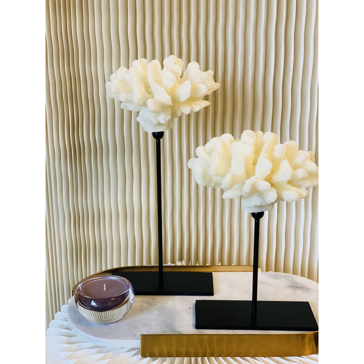 Koraalcollectie met metalen standaard - maat: H25cm B15cm D15cm