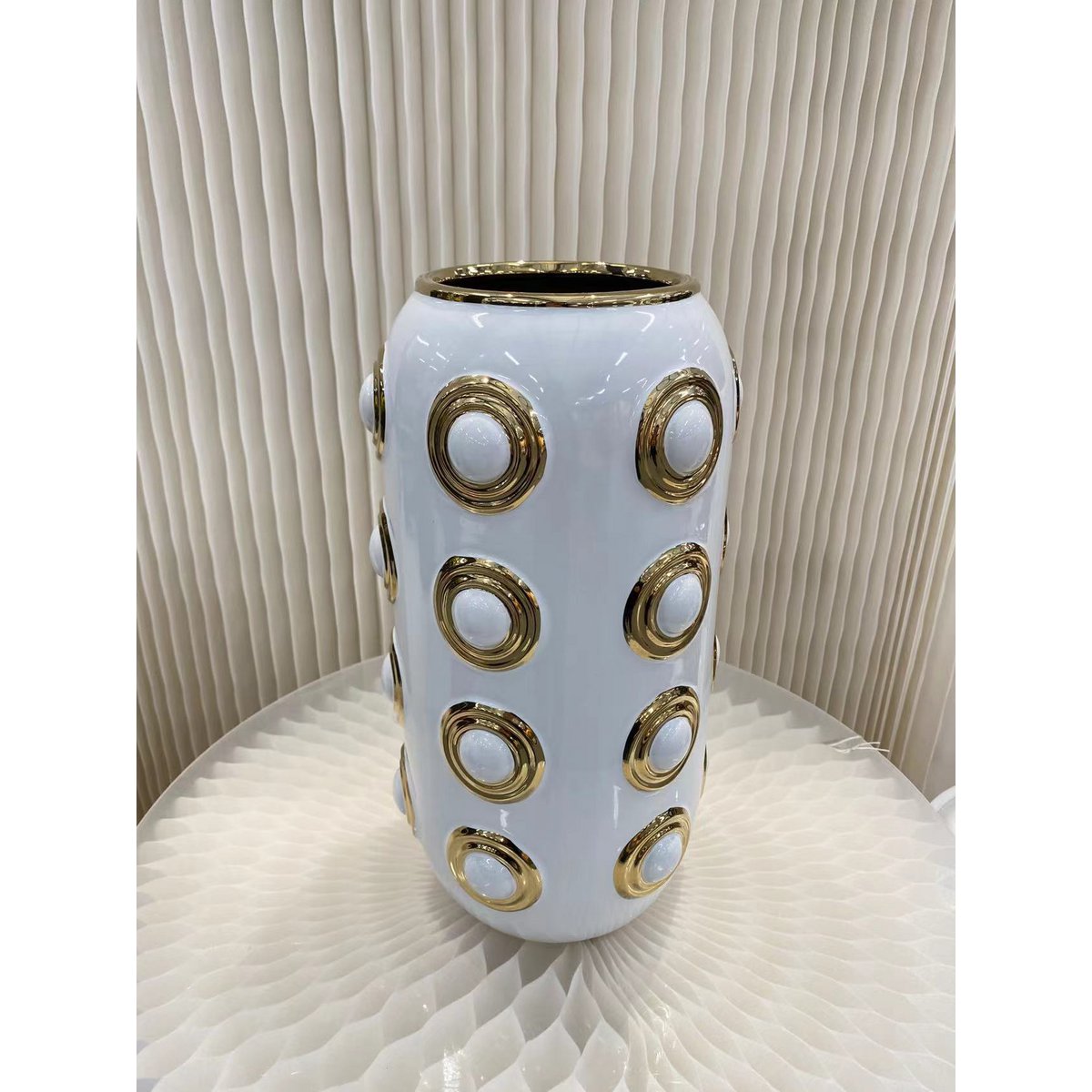 Gouden vaas met 4 cirkels | Decoratieve Vaas