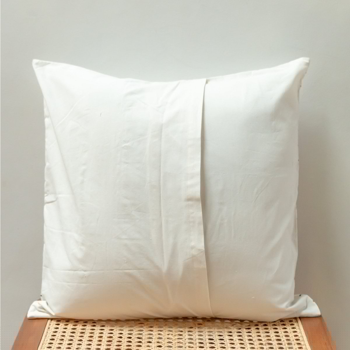Handgeweven Kussensloop RAMA 40x40 of 50x50 cm | Decoratief Kussen | Bankkussen van katoen