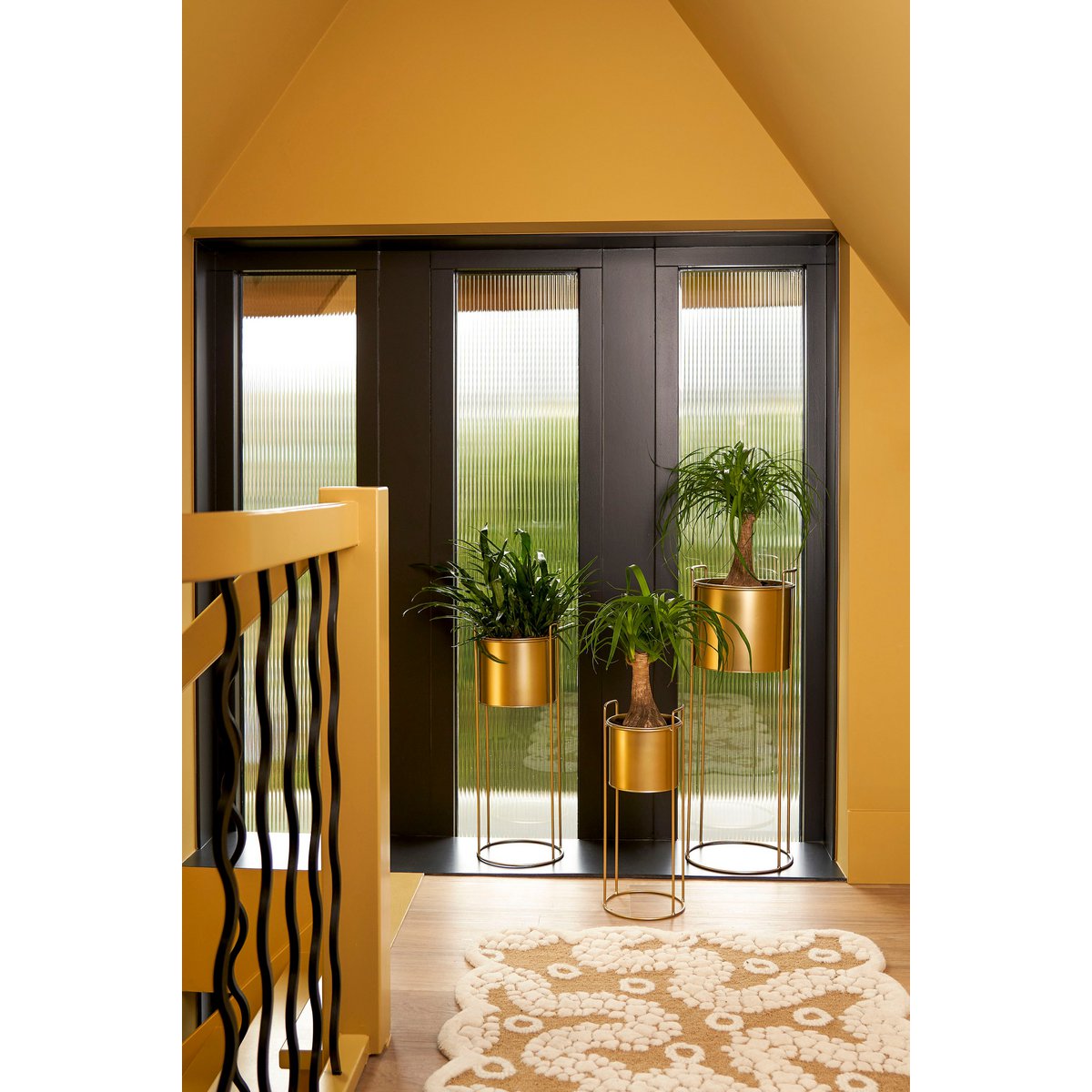 Favani Bloempot op Standaard - Set van 3 - H80 x Ø28 cm - Metaal - Goud