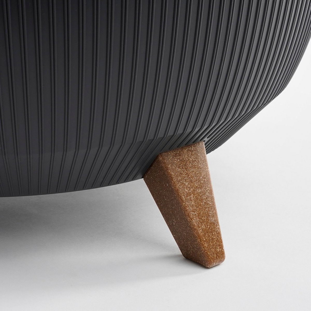 Doppio Bloempot op Poten - H22 x Ø47 cm - Gerecycled Plastic - FSC Mix - Grijs