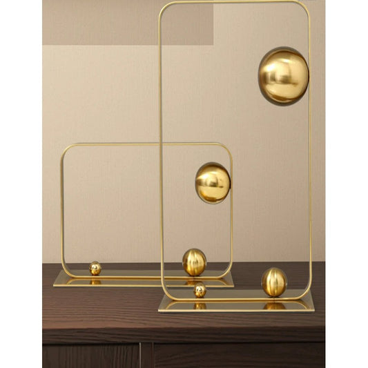 Legering Sculptuur B(ZH-06B) maat:L:23 b:13 H:40 CM