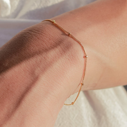 Sierlijke armband 18k verguld - gouden armband gemaakt van 925 zilver goud vermeil - schakelarmband minimalistisch bewerkt - BRAWA goud