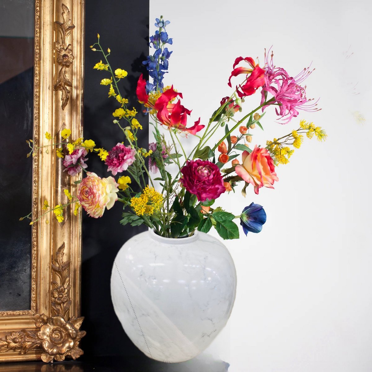 Een gemberpot van Amerikaans porselein, halverwege de 20e eeuw, Wit Klein H*25W*25