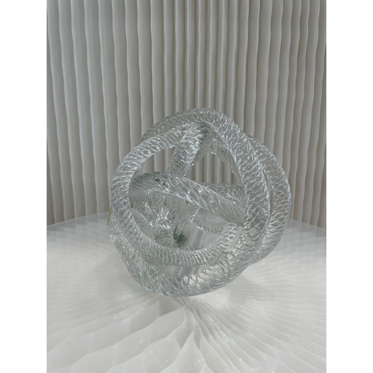 Middelgrote geknoopte glazen sculptuur (M) Diameter: 15 cm