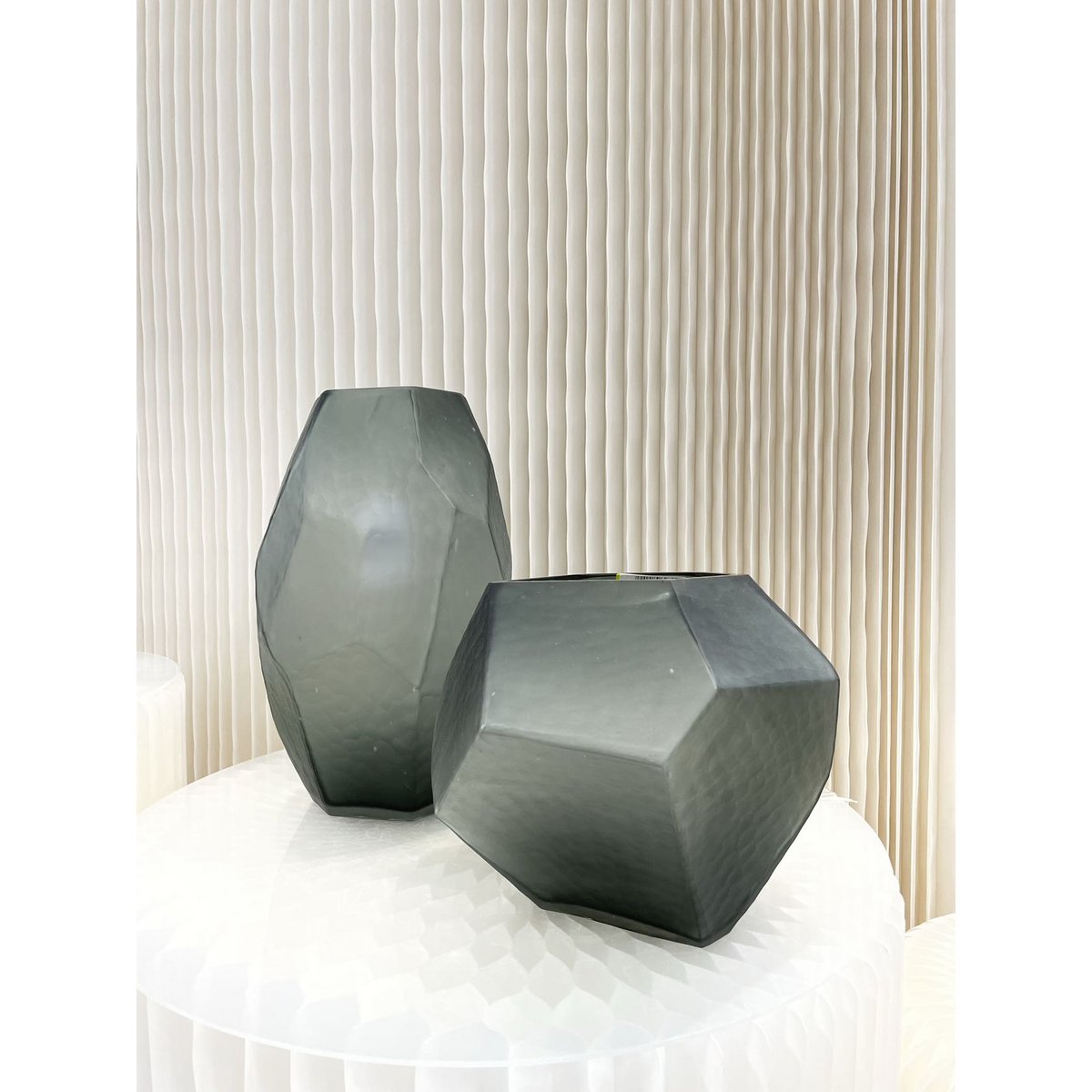 Vaas Stone Smoke Small(v14718-200smoke)